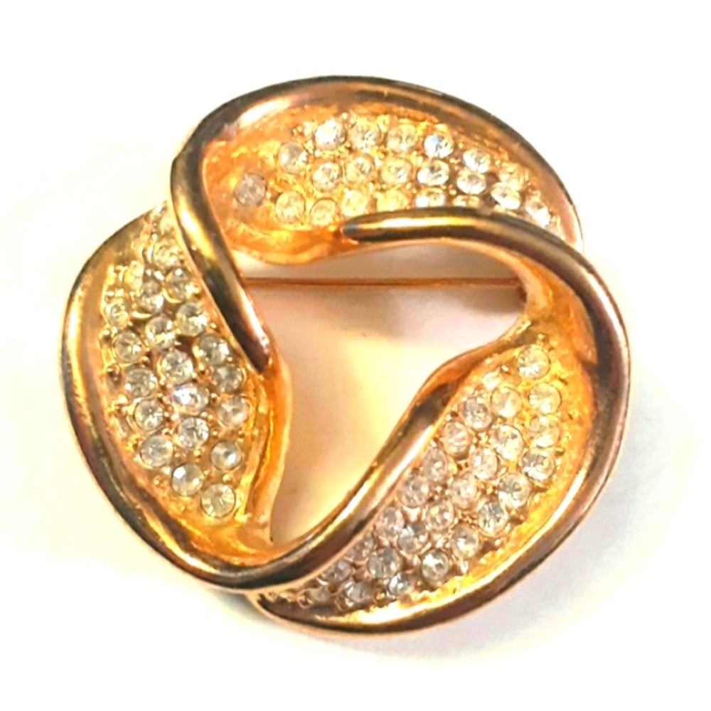 Vtg Roman Pave Gold Plated Infinity Ribbi Wreath Pin Brooch